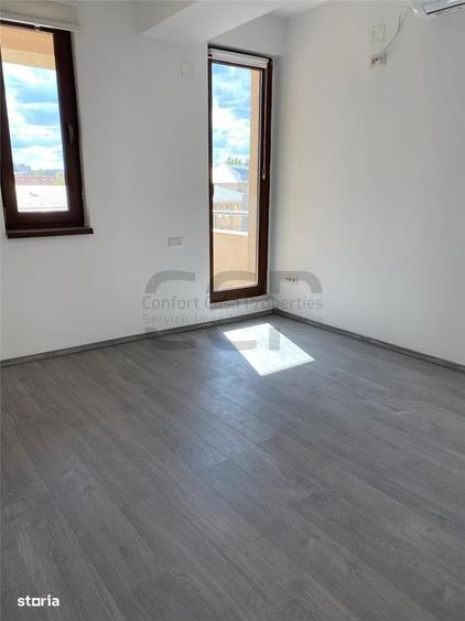 Apartament cu 3 camere în Tineretului