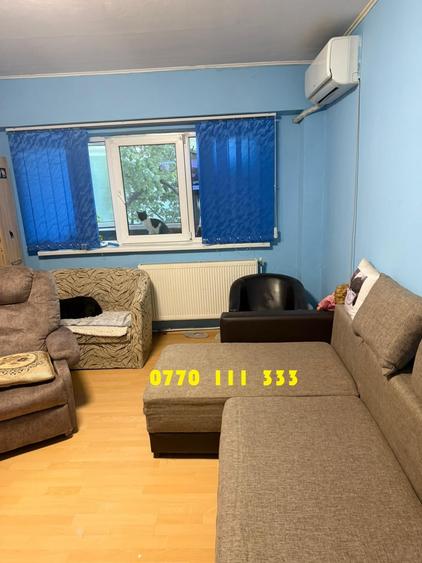 Apartament 3 camere confort 1 decomandat, zona Progresu, etaj 3/4. - 1