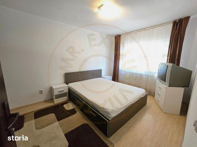 Apartament cu 4 camere decomandat în Micro 16