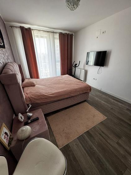 Apartament cu 2 camere decomandat, mobilat în Tomis Nord