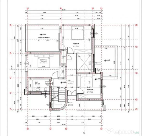 Casă cu 10 camere cu Teren 1056 Mp în Dealul Cetății