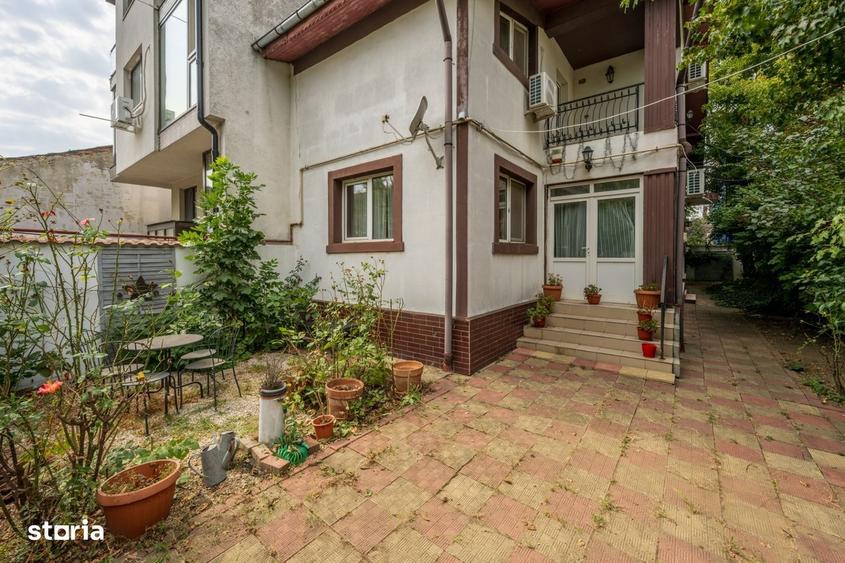 Comision 0% - Vila 5 camere, 4 dormitoare, teren 282mp in Sector 1 - 1