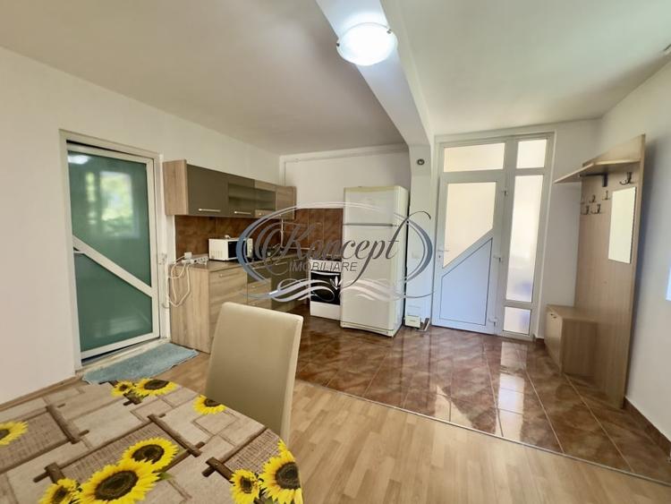 Apartament cu 3 camere semidecomandat, mobilat în Mărăști
