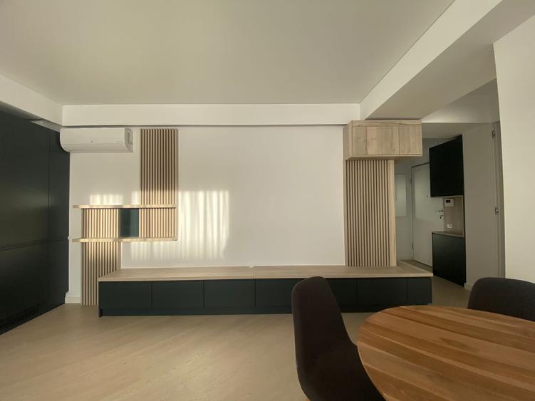 Apartament cu 3 camere decomandat în Pipera