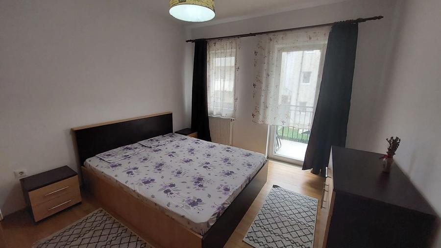 Apartament cu 3 camere în Arhitecților - Calea Cisnădiei