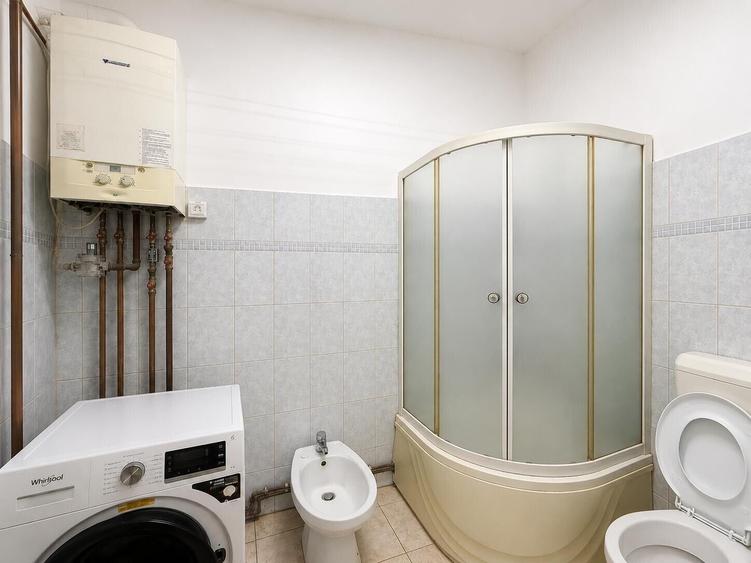 4 camere Tineretului Curte Metrou Tineretului la 7 Minute - 4