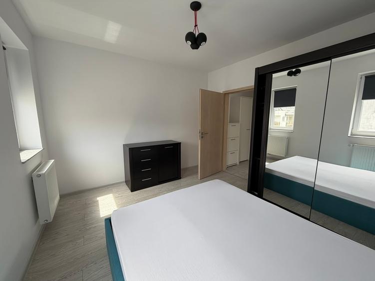Vanzare apartament 2 camere in Tractorul zona Coresi - 6