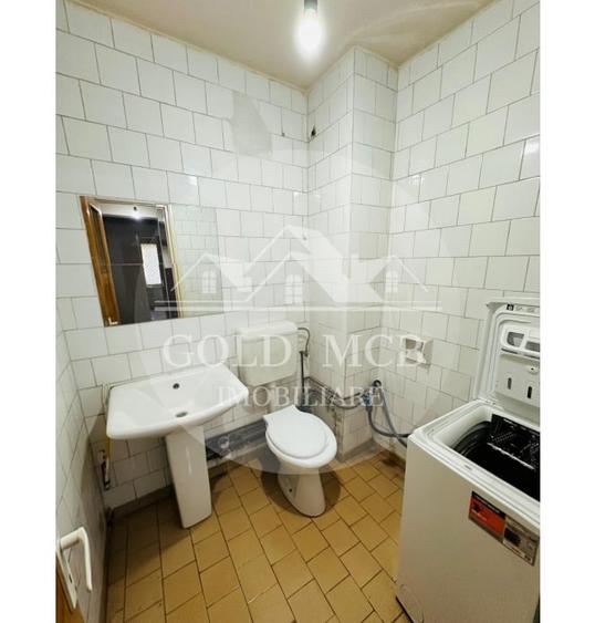 Apartament cu 4 camere decomandat, mobilat în Pantelimon