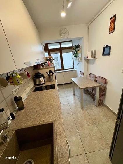 Apartament cu 3 camere decomandat, mobilat în Dămăroaia