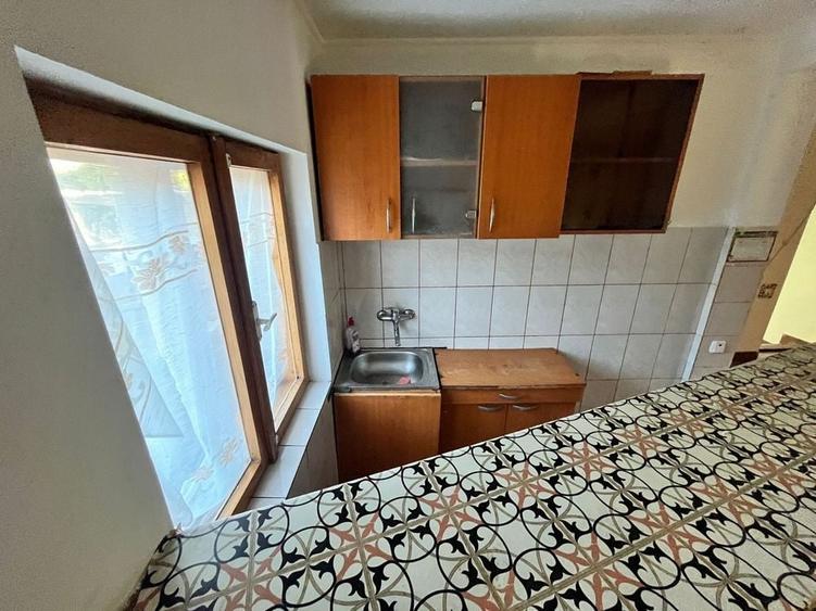 Casă cu 4 camere cu Teren 110 Mp în Afumați