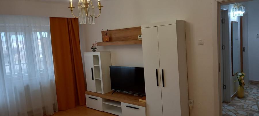 Apartament cu 2 camere decomandat în Tomis II