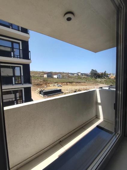 Apartament cu 2 camere semidecomandat în Exterior Vest