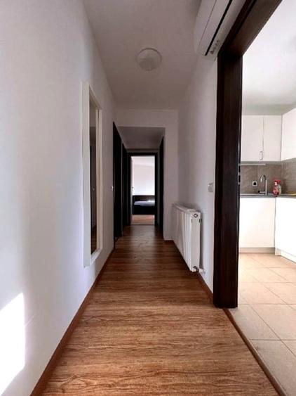 Apartament cu 4 camere decomandat, mobilat în 1 Mai