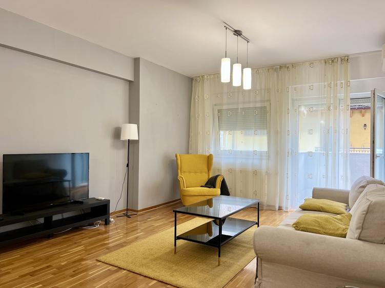 Apartament cu 2 camere decomandat, mobilat în Herăstrău