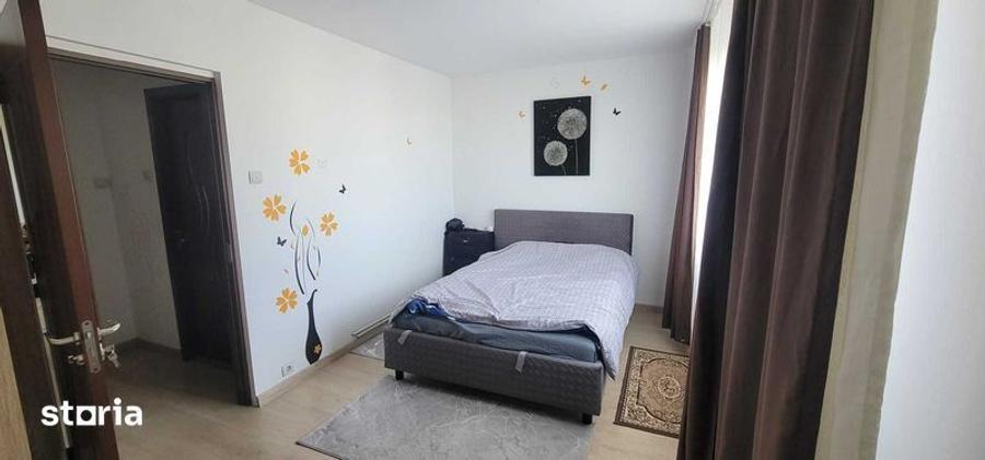 Apartament cu 2 camere semidecomandat, mobilat în Gemenii