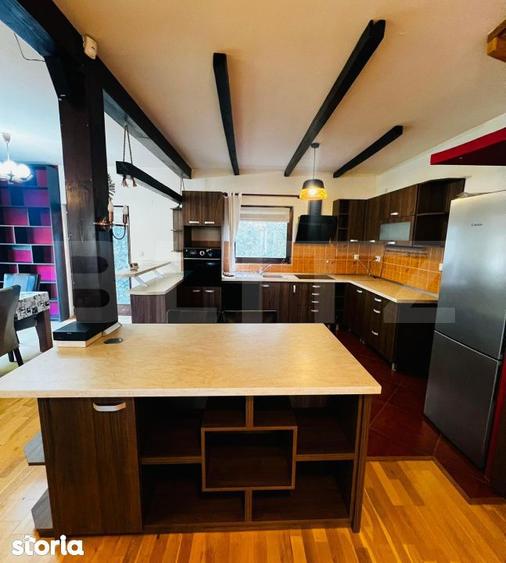 Casă cu 5 camere cu Teren 700 Mp în Corunca