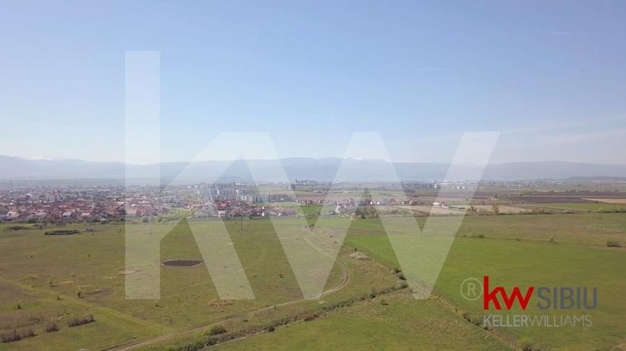 Teren Construcții intravilan de 26605 mp, în Veterani