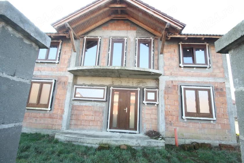Casă cu Teren 500 Mp în Urseni