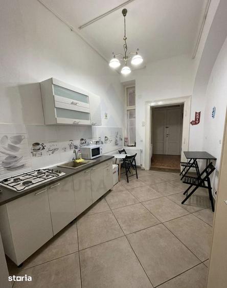 Apartament cu 3 camere în Ultracentral