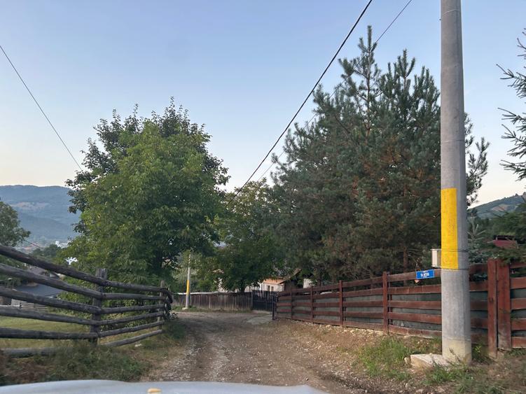 Teren de 1095 mp, în Poiana (Pângărați)