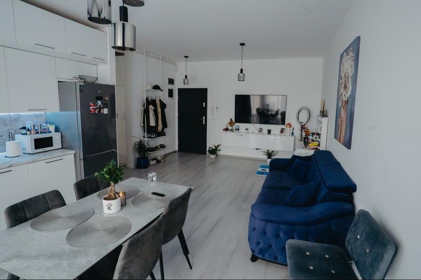 Apartament cu 2 camere decomandat, mobilat în Giroc