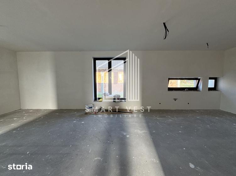 Casă cu 3 camere cu Teren 603 Mp în Vetiș