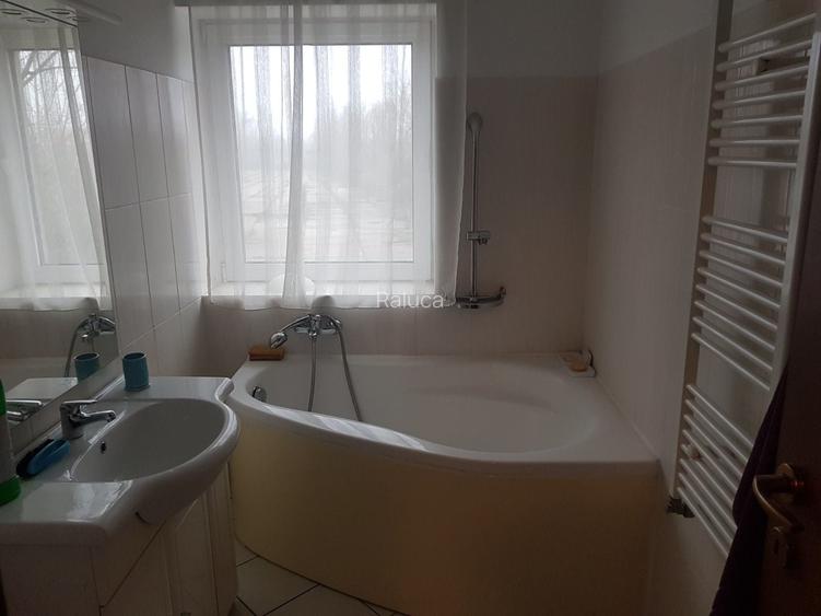 Apartament spatios 3 camere | 105 mp | 2 balcoane & 2 bai | Parcare | Complex Metropolis Residence Zona Pod Constanta / Pajura