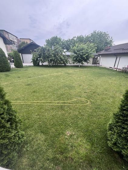 Casă cu 3 camere în Central