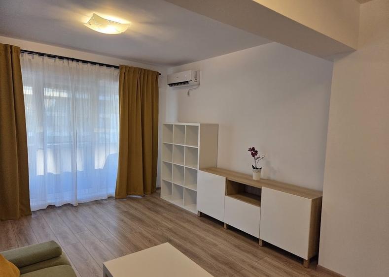 Apartament cu 2 camere decomandat, mobilat în Titulescu