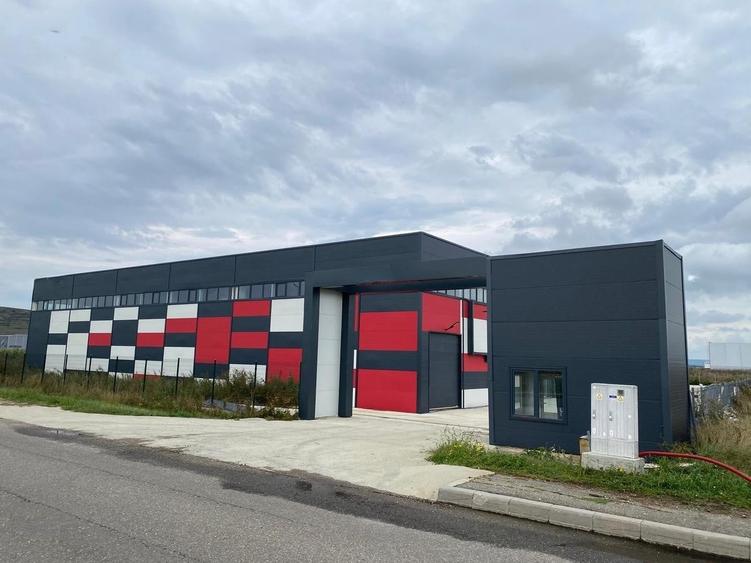 Spațiu industrial, de 3,350 mp, în Jucu de Mijloc