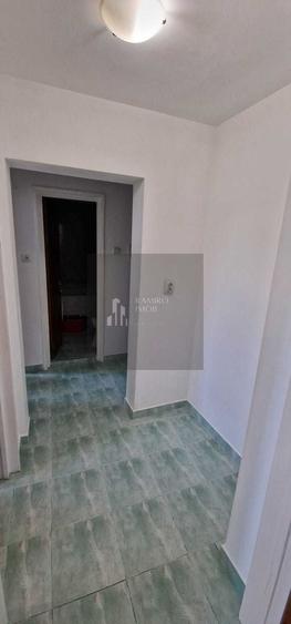 Apartament cu 2 camere decomandat în Brâncoveanu — fotografia 3