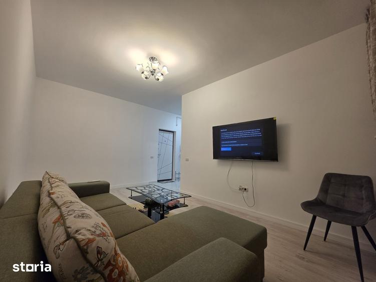 Apartament cu 2 camere decomandat în Roșu