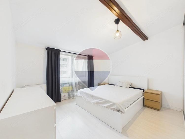 Apartament cu 3 camere decomandat în Obor
