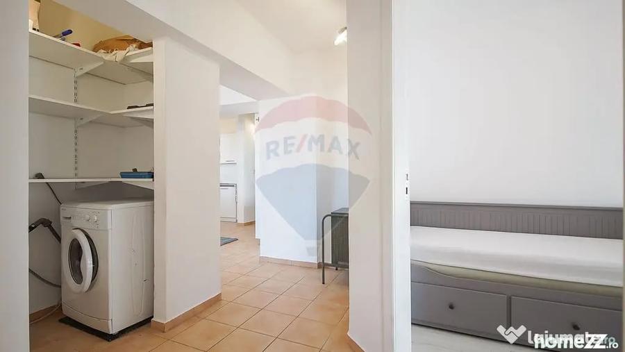 Apartament cu 3 camere decomandat în Centrul Civic