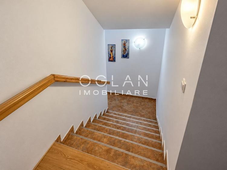 Casă individuală cu 4 camere cu Canalizare în Bobâlna