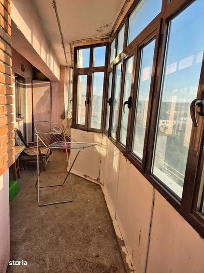 Apartament cu 3 camere decomandat în Păcurari