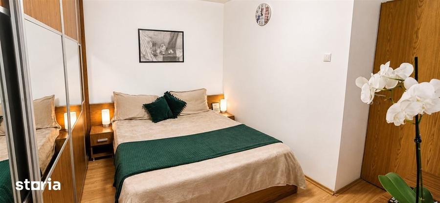 Apartament cu 4 camere decomandat în Găvana