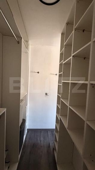Garsonieră decomandată, mobilată în Rogerius