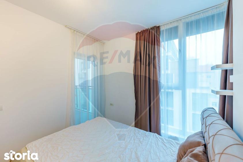 Apartament cu 2 camere semidecomandat, mobilat în Central