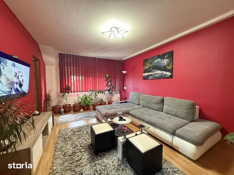 Garsonieră decomandată în Lipovei
