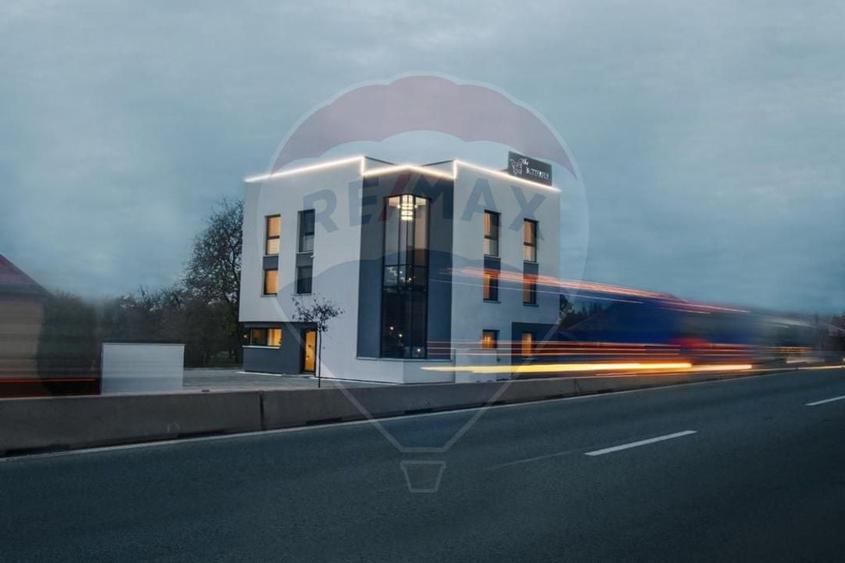 Hotel/Pensiune, de 325 mp, în Sângeorgiu de Mureș