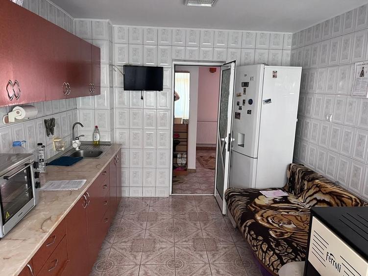 Apartament cu 2 camere în Cuca