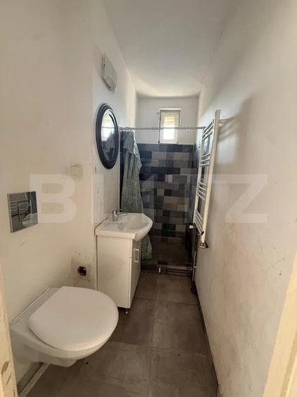 Apartament cu 2 camere decomandat în Ady