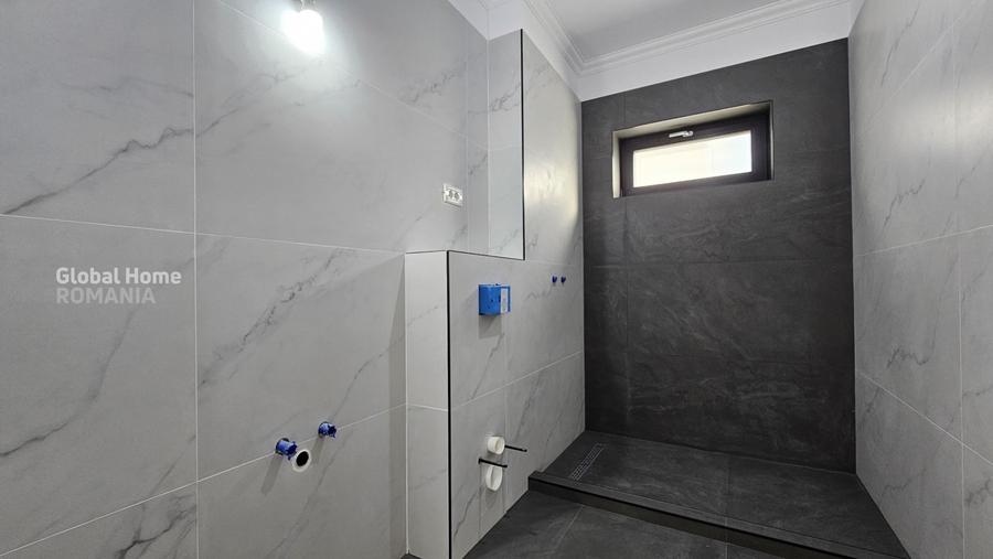 Duplex cu 5 camere cu Canalizare în Voluntari