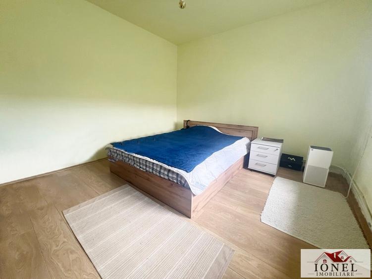 Casă individuală cu 4 camere cu Canalizare în Ighiu