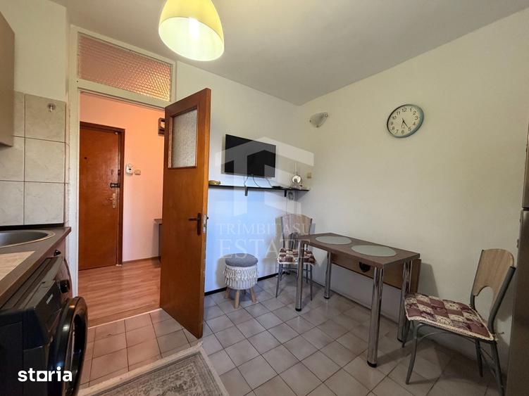 Apartament cu 2 camere decomandat în Tei