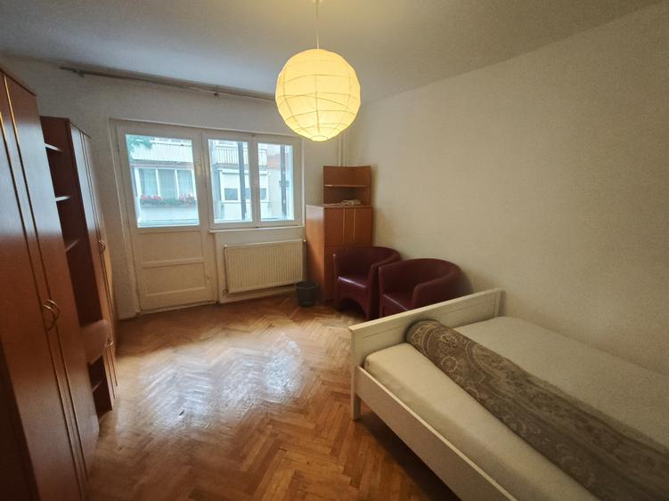 Apartament o camera - 1