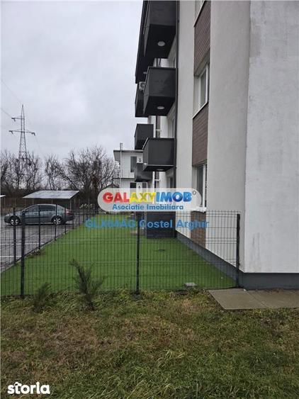Apartament cu 3 camere decomandat în Ștefănești