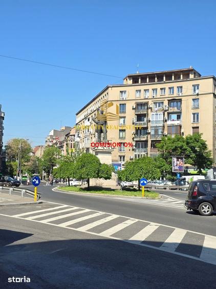 Apartament cu 3 camere în Centrul Civic