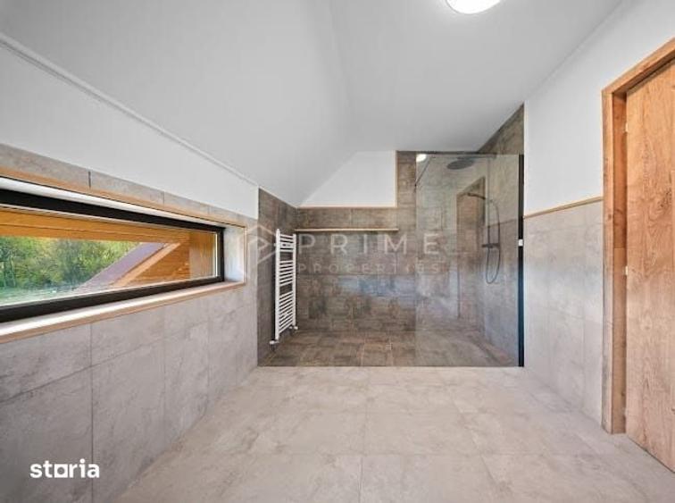 Casă cu 4 camere cu Teren 1050 Mp în Păsăreni